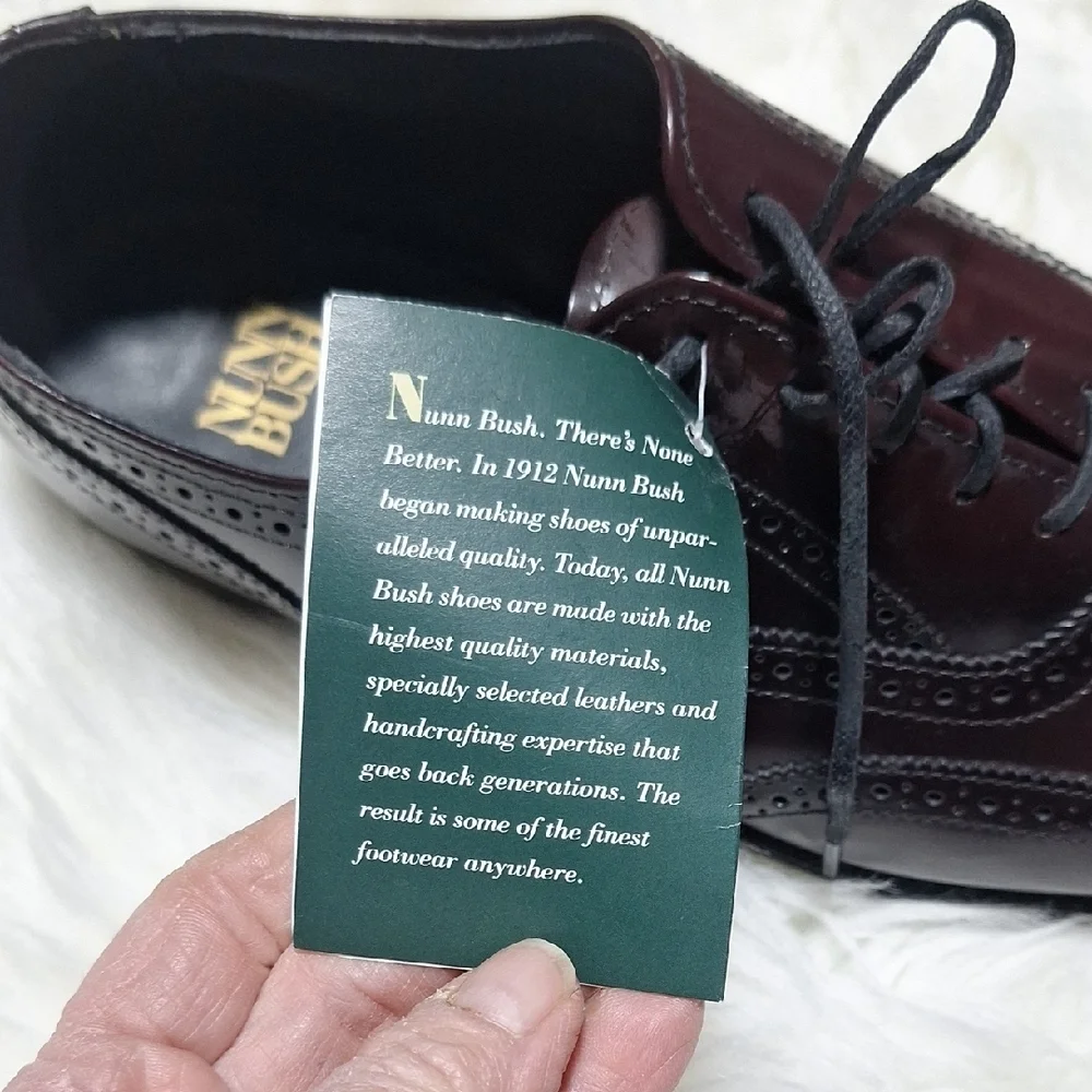 Nunn Bush Men's Dark Brown Wingtip Oxfords